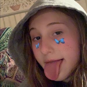 Meet your Posher, Isabella